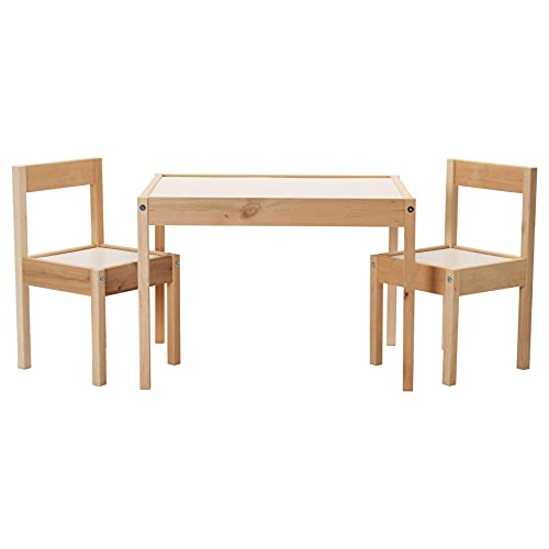 Ikea Latt - Tavolo per bambini con 2 sedie, bianco pino, le sue piccole dimensioni lo rendono particolarmente adatto per piccole stanze o ambienti ridotti
