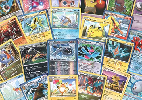 Pokemon Company International - Confezione assortita da 100 carte collezionabili dei Pokemon