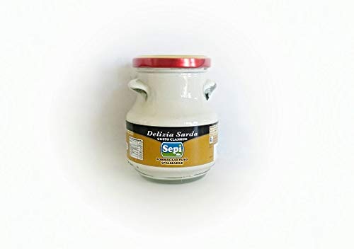 6 x 200 gr - Crema di formaggio pecorino fuso aromatizzato alle olive. Prodotta dal caseificio Sepi Formaggi di Marrubiu. Il formaggio fuso spalmabile è una preparazione lattiero casearia sarda