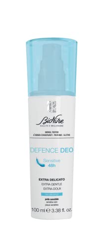 Bionike Defence - Deo Sensitive 48H, Latte Spray Deodorante Antitraspirante, Assorbe il Sudore Fino a 48 Ore, Dona Ascelle Lenite e Protette, Dermatologicamente Testato, 100 ml