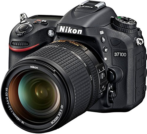 Fotocamera Reflex Nikon D7100 + Obiettivo AF-S 18-140mm [Versione E...