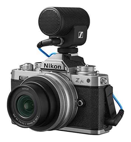 Nikon Z fc Vlogger Kit composto da Obiettivo Z DX 16-50 VR SE, Lexar SD 64 GB 667x, Microfono Direzionale Sennheiser, Impugnatura SmallRig, Telecomando ML-L7, Nero [Nital Card: 4 Anni di Garanzia]