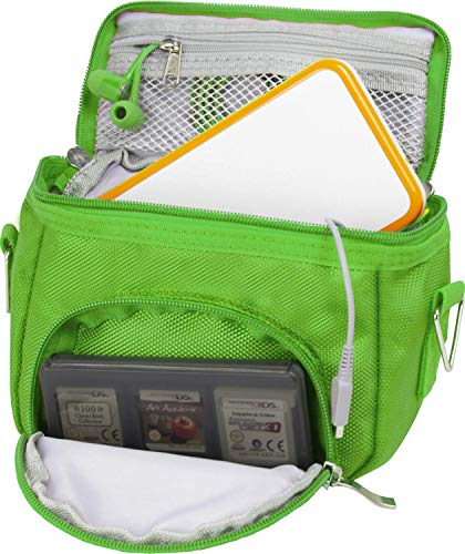 Orzly Travel Bag for Nintendo DS Consoles (VERSIONE: DS   2DS XL   3DS   3DS XL   DS Lite   DSi   New 3DS   New 3DS XL   ecc.) - Sacco per Consola e Giochi e Accessarios - Questo Pachetto include: tracolla regolabile e maniglia per il trasporto + fissaggio per una cintura - VERDE
