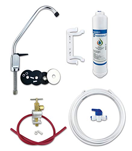 Sistema di filtraggio sottolavello per acqua potabile, include rubinetto e accessori (etichetta in lingua italiana non garantita)