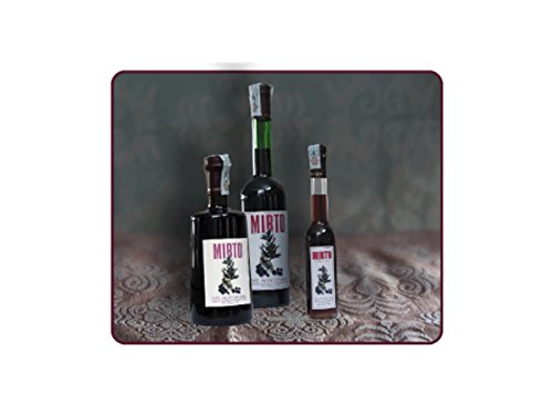 6 x 0.50 l - Liquore di mirto sardo del Montiferru prodotto in maniera artigianale dal liquorificio Lucio & Nunzia a Riola. Liquore di mirto prodotto da bacche di mirto selvatico.