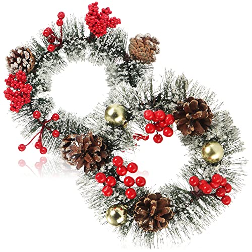 com-four 2X Corona di Natale da tavola - Corona dell Avvento con pigne, Bacche e Neve Artificiale - Ghirlanda Decorativa - Decorazione Natalizia - Ghirlanda di Natale