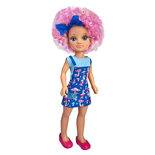 Nancy - bambola con capelli ricci rosa per creare diversi Looks, stile moderno e orecchini ad anello, Famosa 700017490, Multicolore, Taglia unica