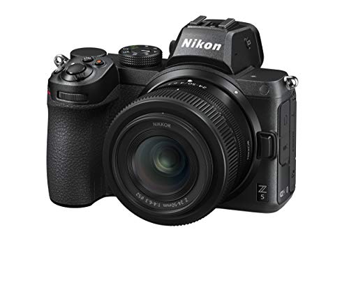 Nikon Z5 + Z 24-50 + Lexar SD 64 GB 667x Pro Fotocamera Mirrorless, CMOS FX 24.3 MP, Full Frame, Mirino Quad-VGA EVF, LCD 3.2  Touch, Wi-Fi, Bluetooth, Video 4K, Nero [Nital Card: 4 Anni di Garanzia]